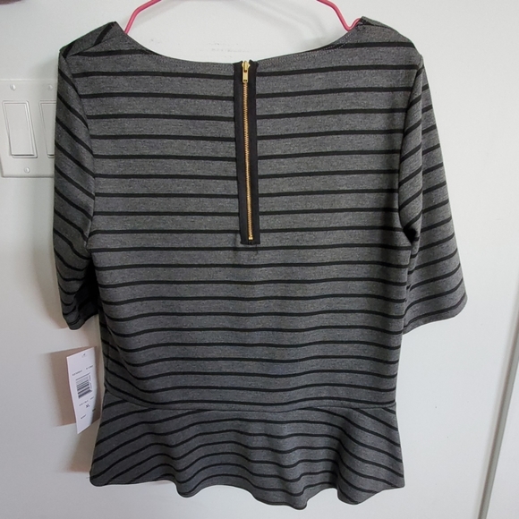 Sunny Leigh peplum shirt - Picture 2 of 4